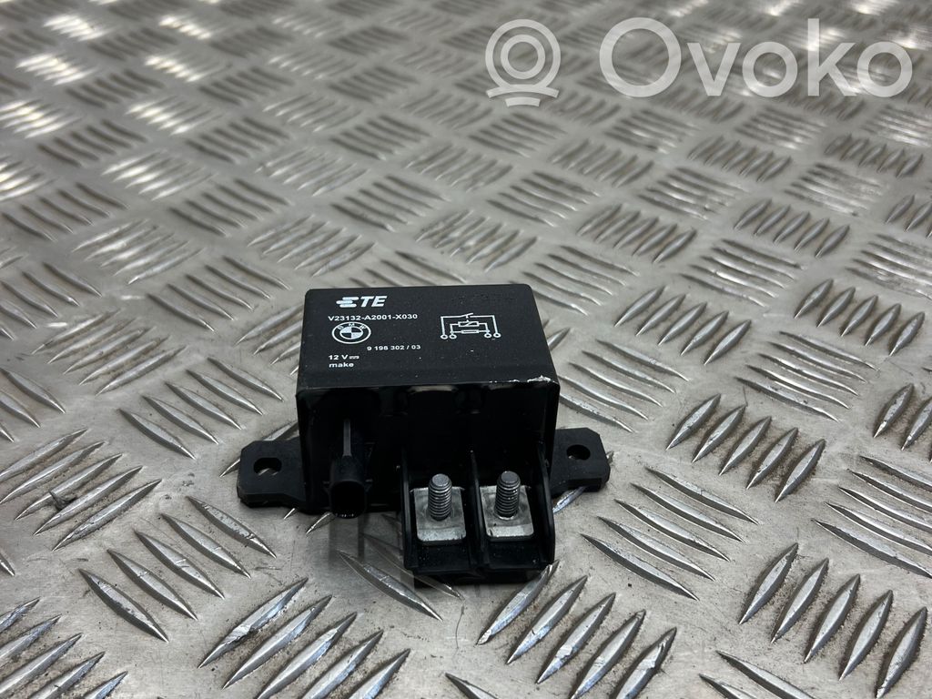 BMW 3 G20 G21 Relé del ventilador del refrigerador 