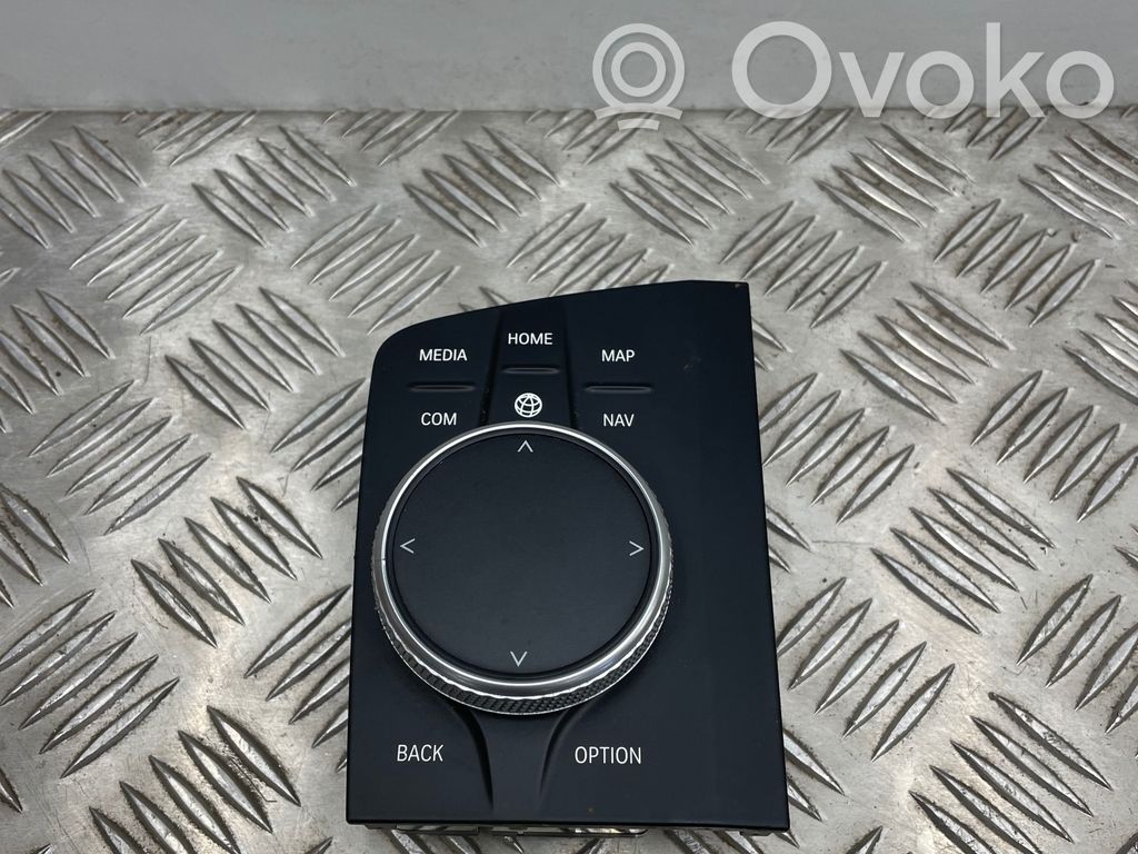 BMW 3 G20 G21 Panel radia 