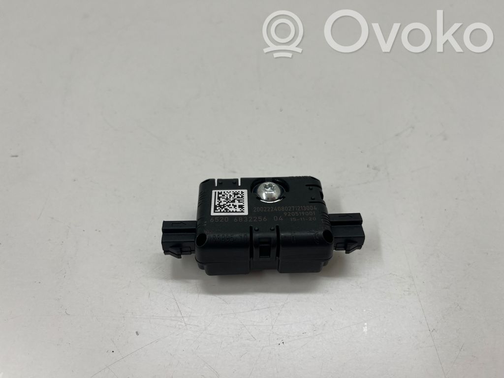 BMW X5 G05 Amplificator antenă aeriană 