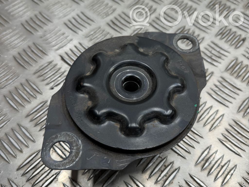 Engine mount bracket   LJ936F012BB,LJ936F013B