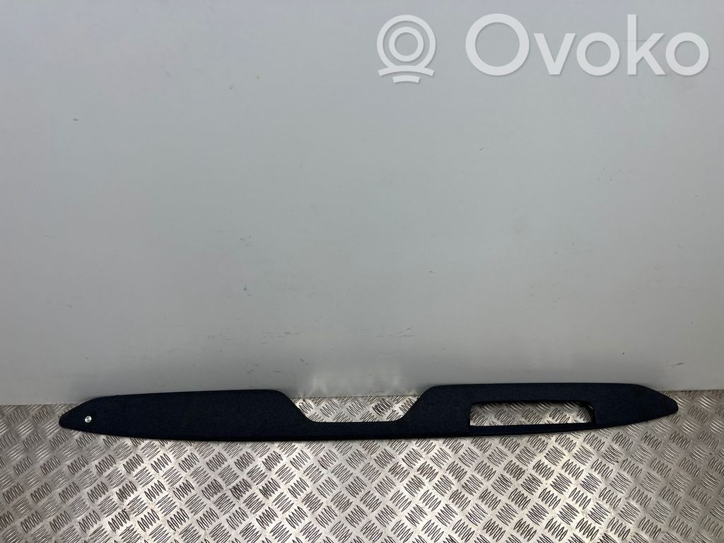 Moldura del panel (Usadas)   LJ8BR044L93,LJ8BR044L93DF31A9