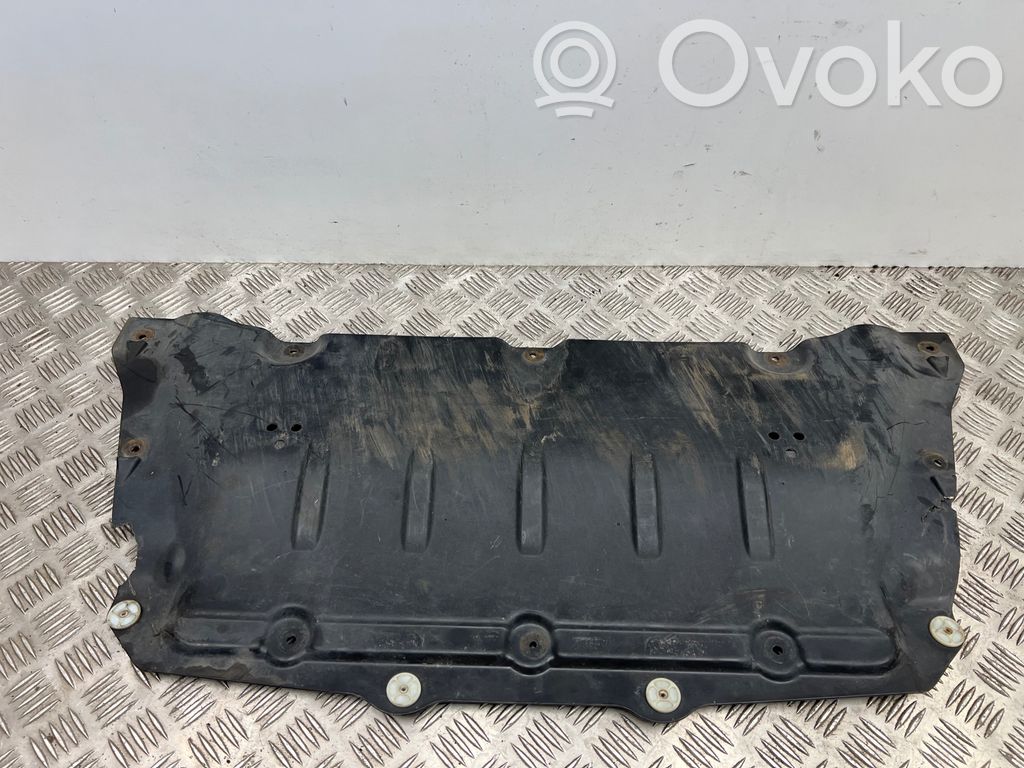 BMW 7 G11 G12 Protecție inferioară motor 