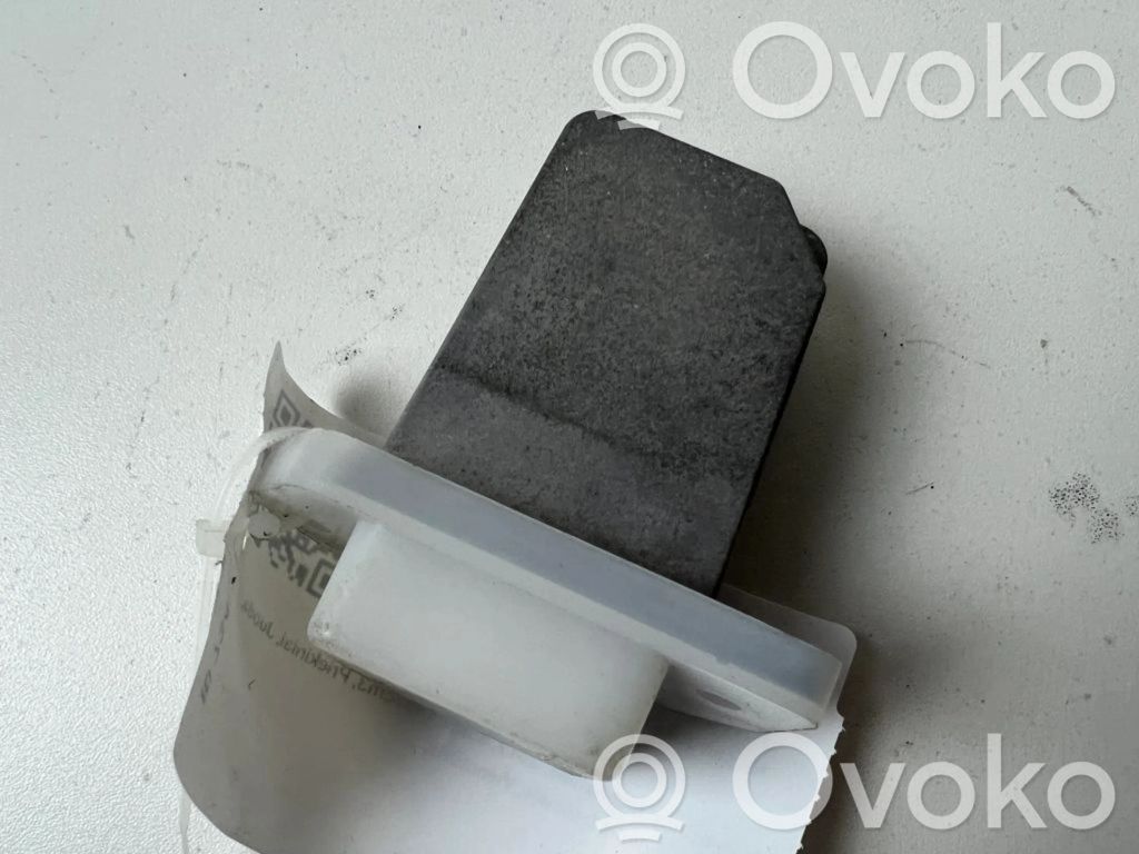 Nissan Juke I F15 Heater blower motor/fan resistor 