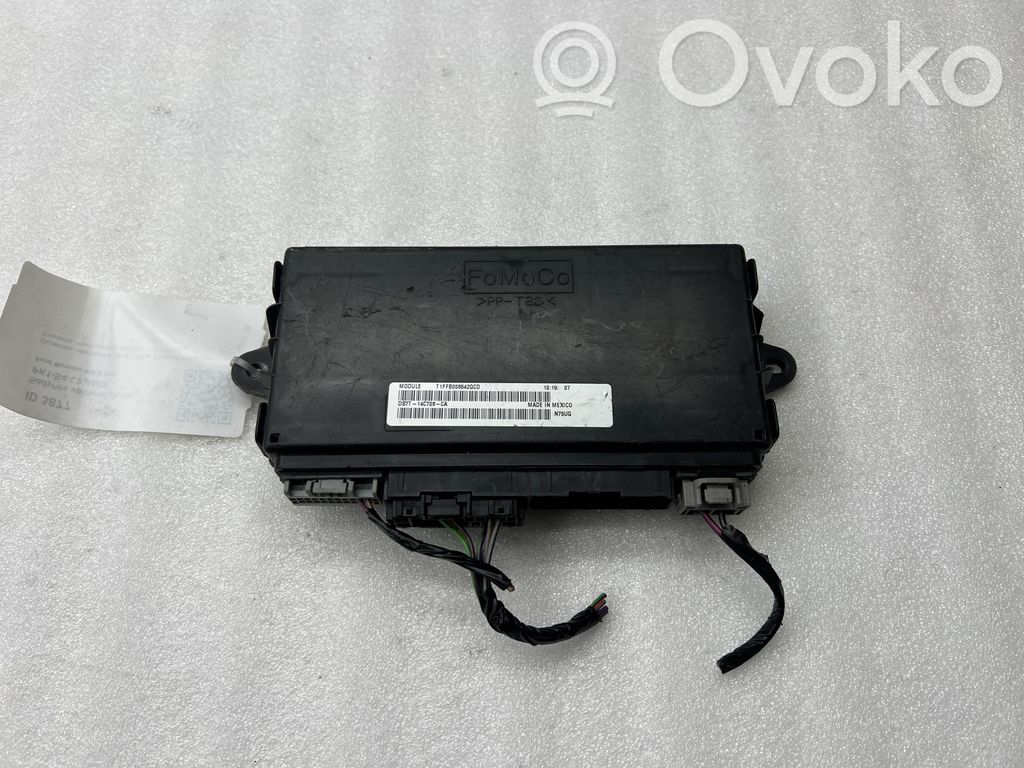 Ford Mondeo MK V Seat control module 