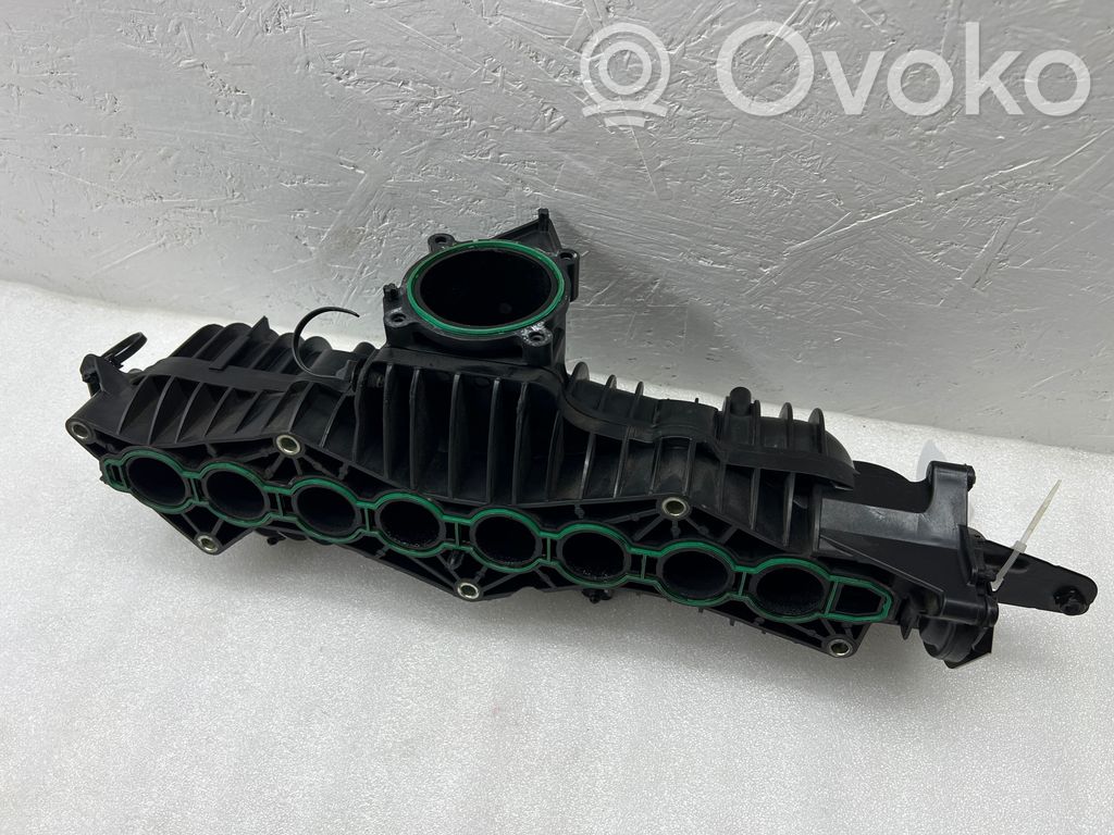 Volvo V40 Colector de admisión 