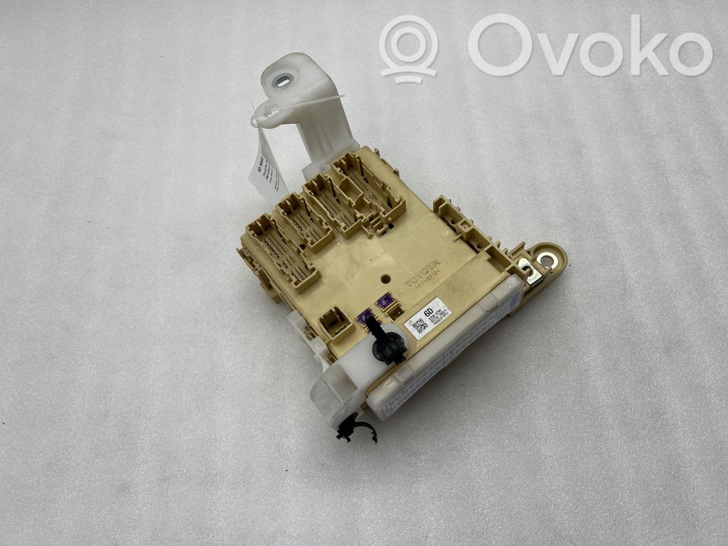 Lexus NX Fuse module 
