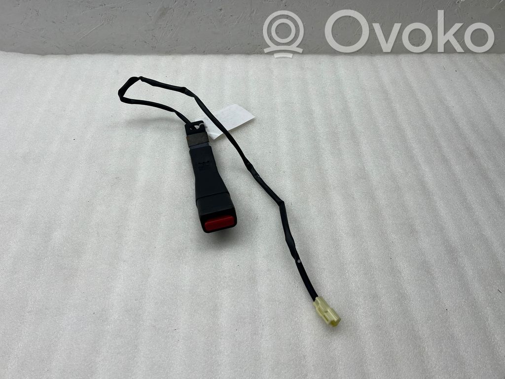 Suzuki Vitara (LY) Front seatbelt buckle 