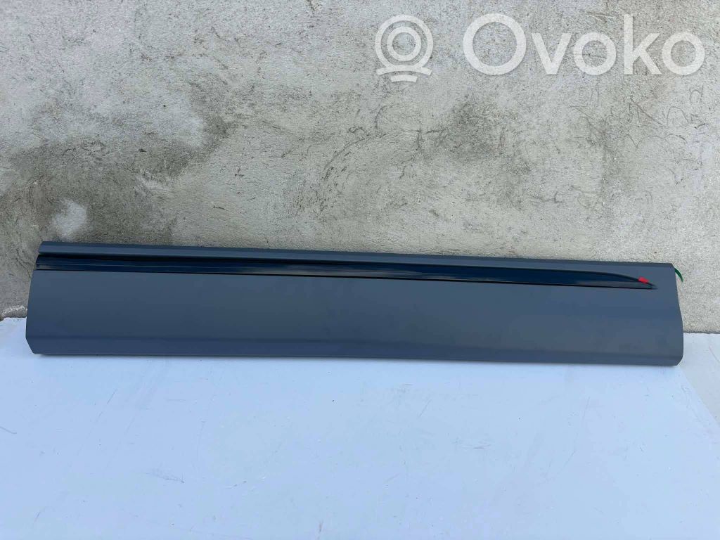 Audi Q8 Listwa drzwi przednich 