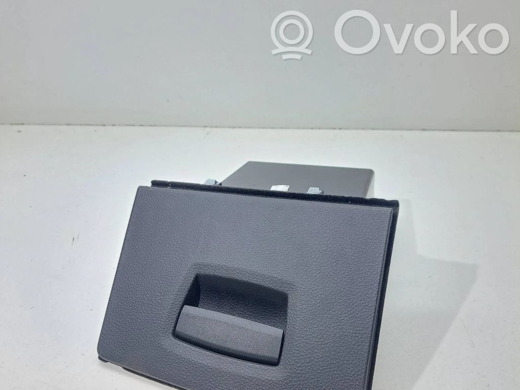 BMW 5 F10 F11 Glove box 
