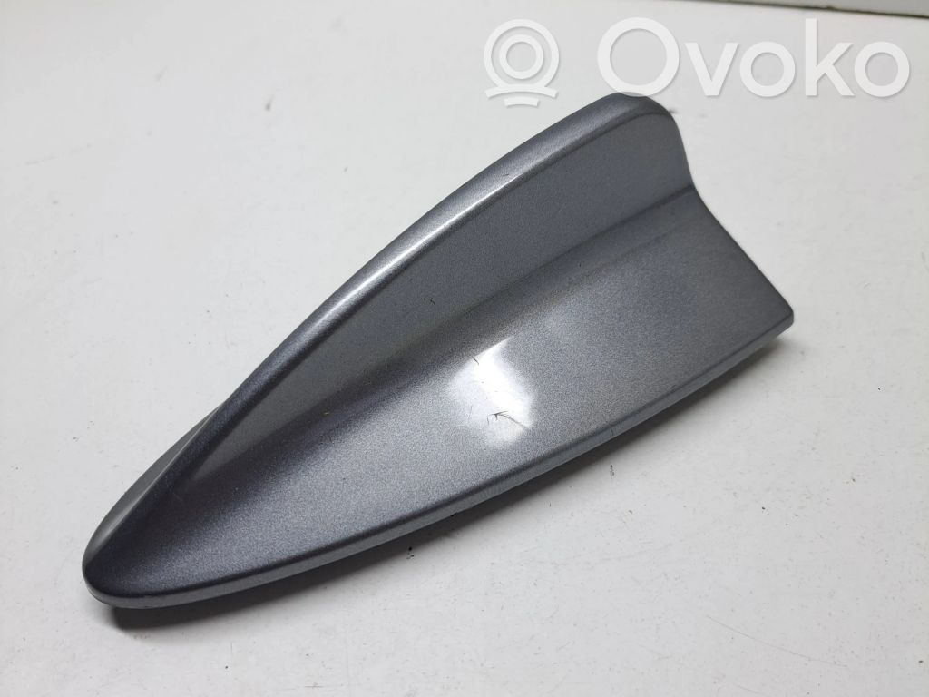 BMW 3 E90 E91 Stogo (GPS) antenos dangtelis 