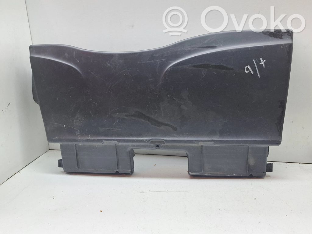 BMW 3 E90 E91 Air intake duct part 