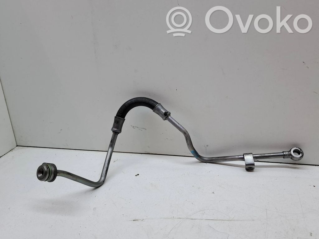 Audi A5 8T 8F Eļļošanas caurulīte (-es) / šļūtene (-es) 