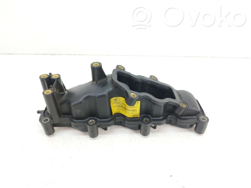 Audi Q7 4L Intake manifold 