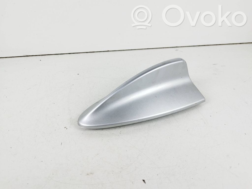 BMW 3 E90 E91 Stogo (GPS) antenos dangtelis 