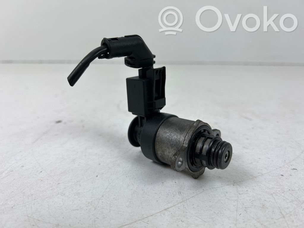 BMW 3 F30 F35 F31 Régulateur de pression de carburant 