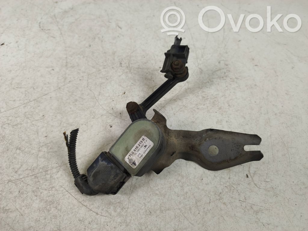 Audi Q7 4L Sensor de nivel del faro delantero/principal 
