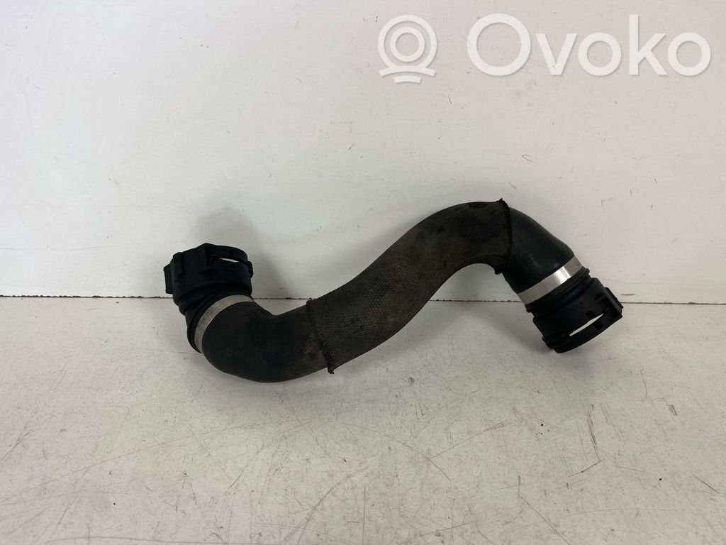 BMW 1 E81 E87 Engine coolant pipe/hose 