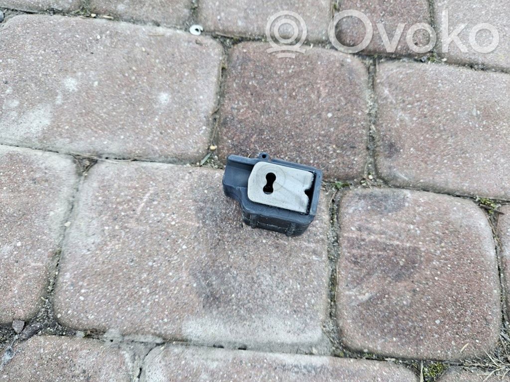 Citroen Berlingo Ribotuvas priekinių durų atvėrimo 