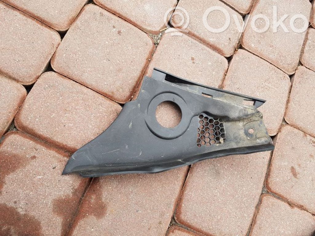 Opel Astra J Wiper trim 