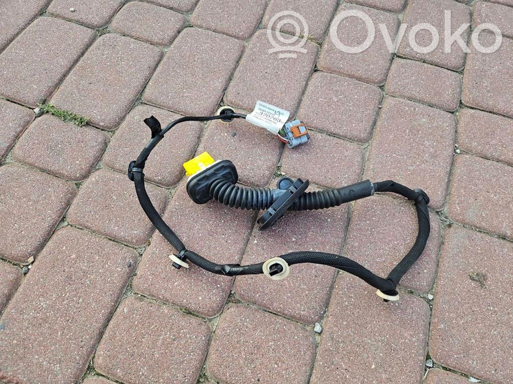 Opel Corsa F Złącze ISO 