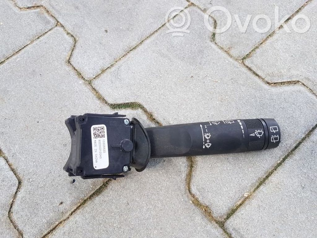 Opel Insignia A Pyyhkijän vipu 