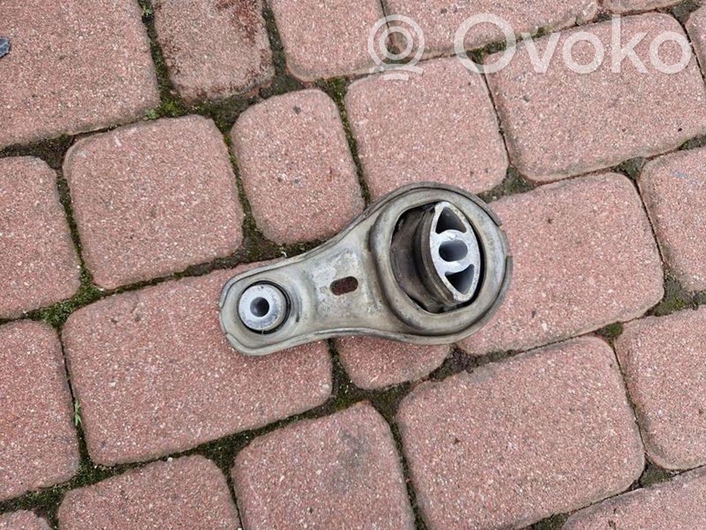 Renault Master III Engine mount bracket 