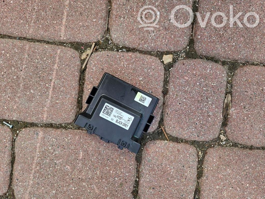 Opel Astra K Pysäköintitutkan (PCD) ohjainlaite/moduuli 