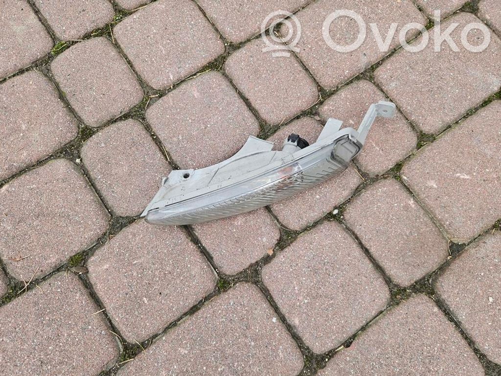 Opel Astra J Front indicator light 