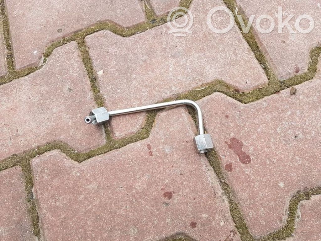 Opel Astra J Fuel line/pipe/hose 