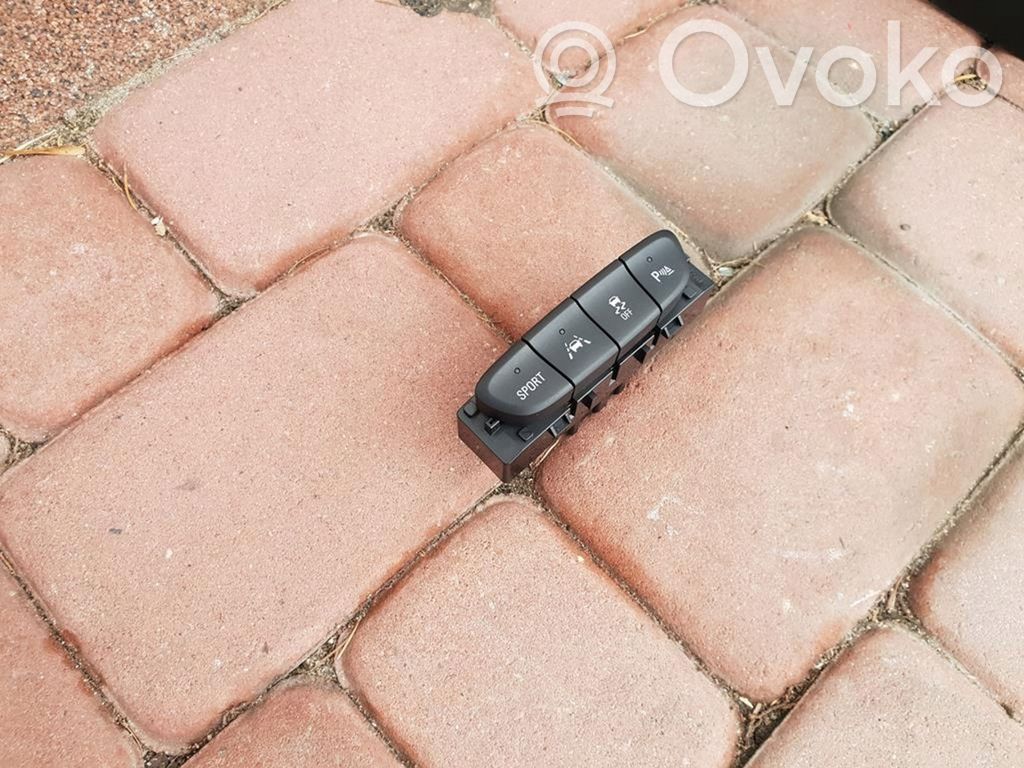 Opel Astra K Inne przełączniki i przyciski 