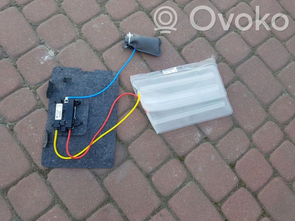 Opel Zafira C Seat airbag 