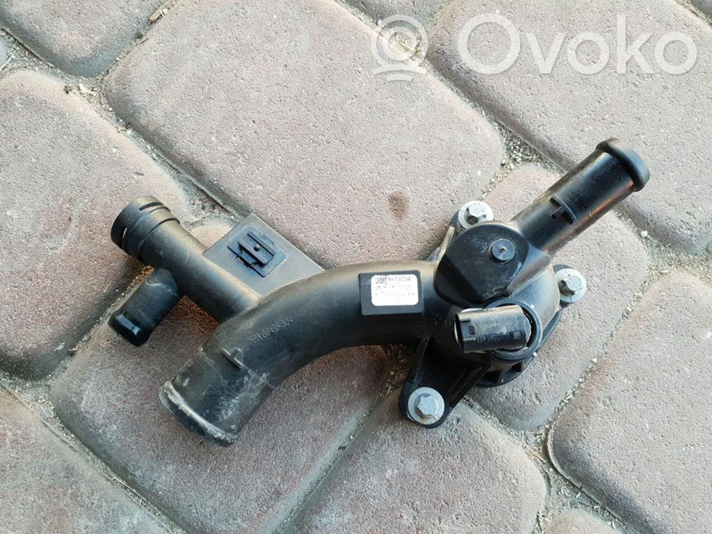 Opel Astra J Thermostat/thermostat housing 