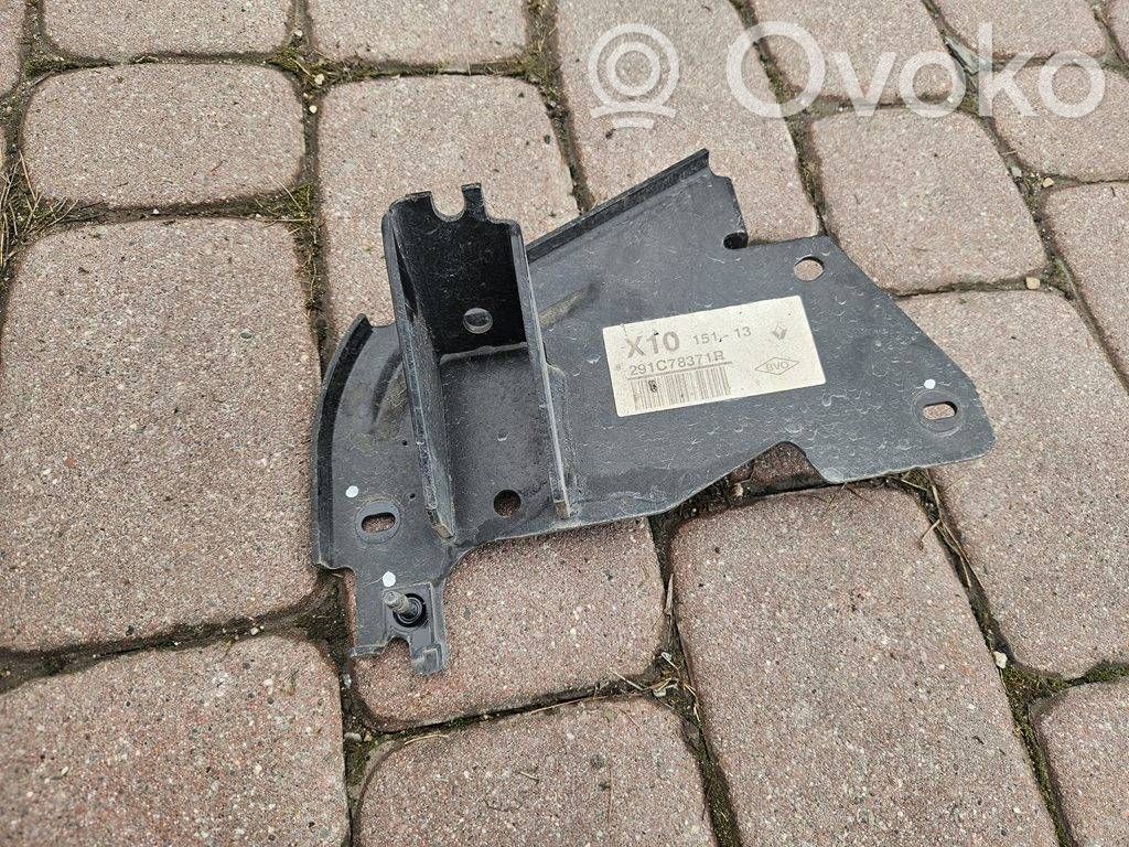 Engine mount bracket   291C78371R