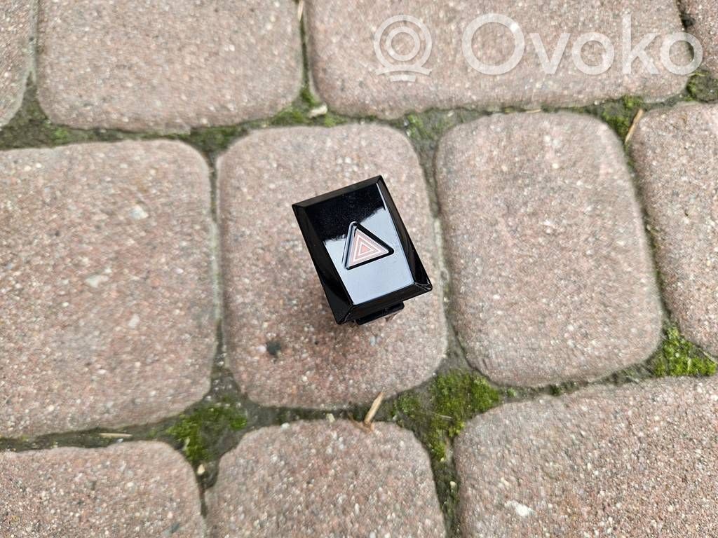 Toyota Camry VIII XV70  Hazard light switch 