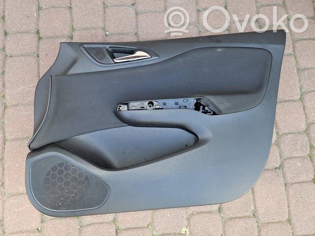 Opel Corsa E Front door card panel trim 