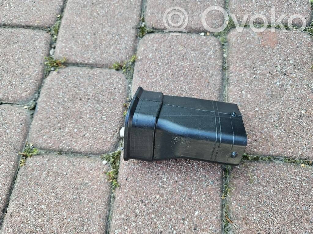Opel Corsa F Consola central de la guantera 