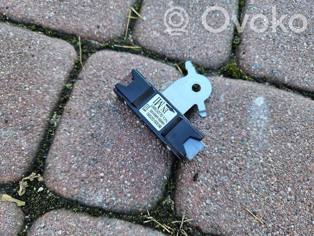 Toyota Corolla E210 E21 Antennenverstärker Signalverstärker 