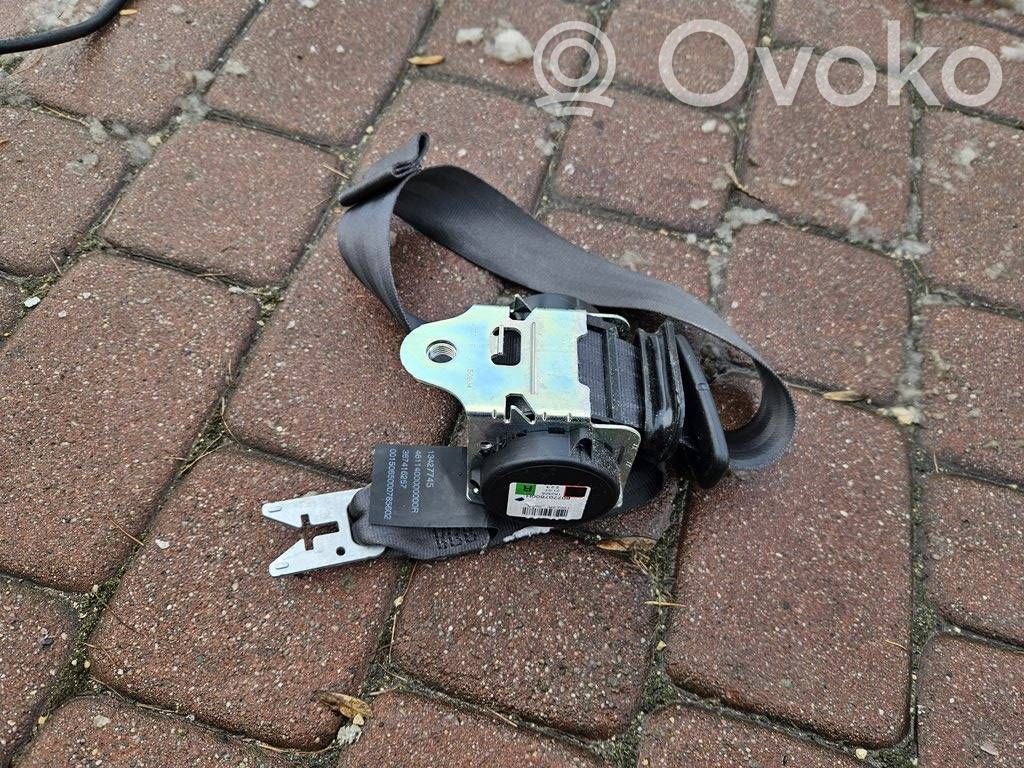 Opel Corsa E Cinturón delantero 