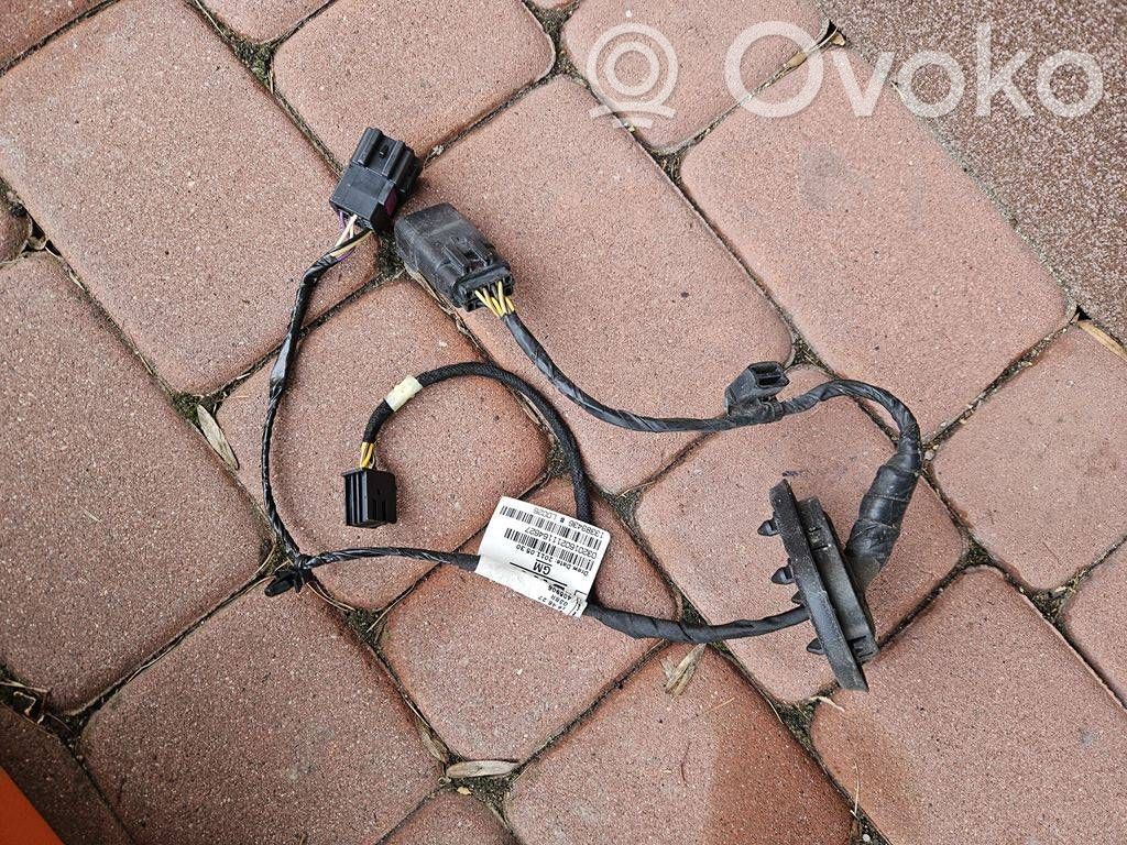 Opel Zafira C Wiązka przewodów czujnika parkowania PDC 