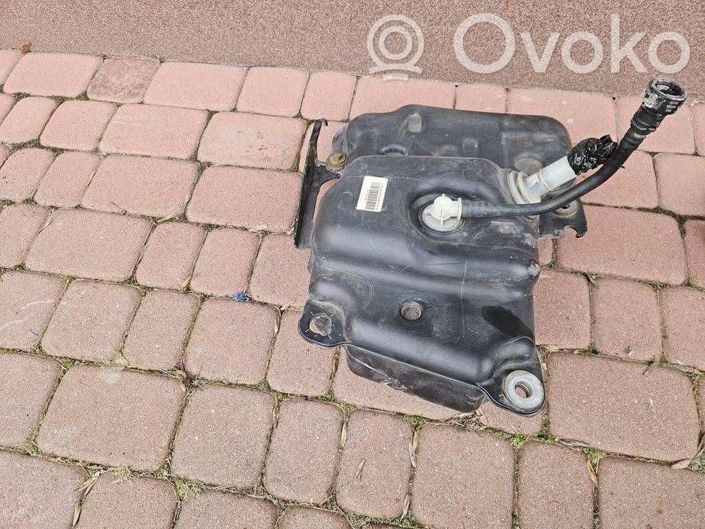 Opel Zafira C Bomba adblue 