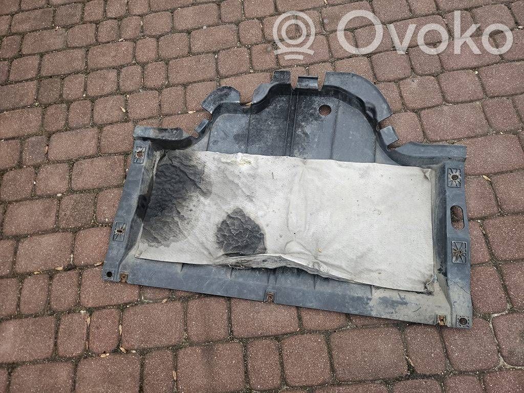 Opel Vivaro Engine splash shield/under tray 