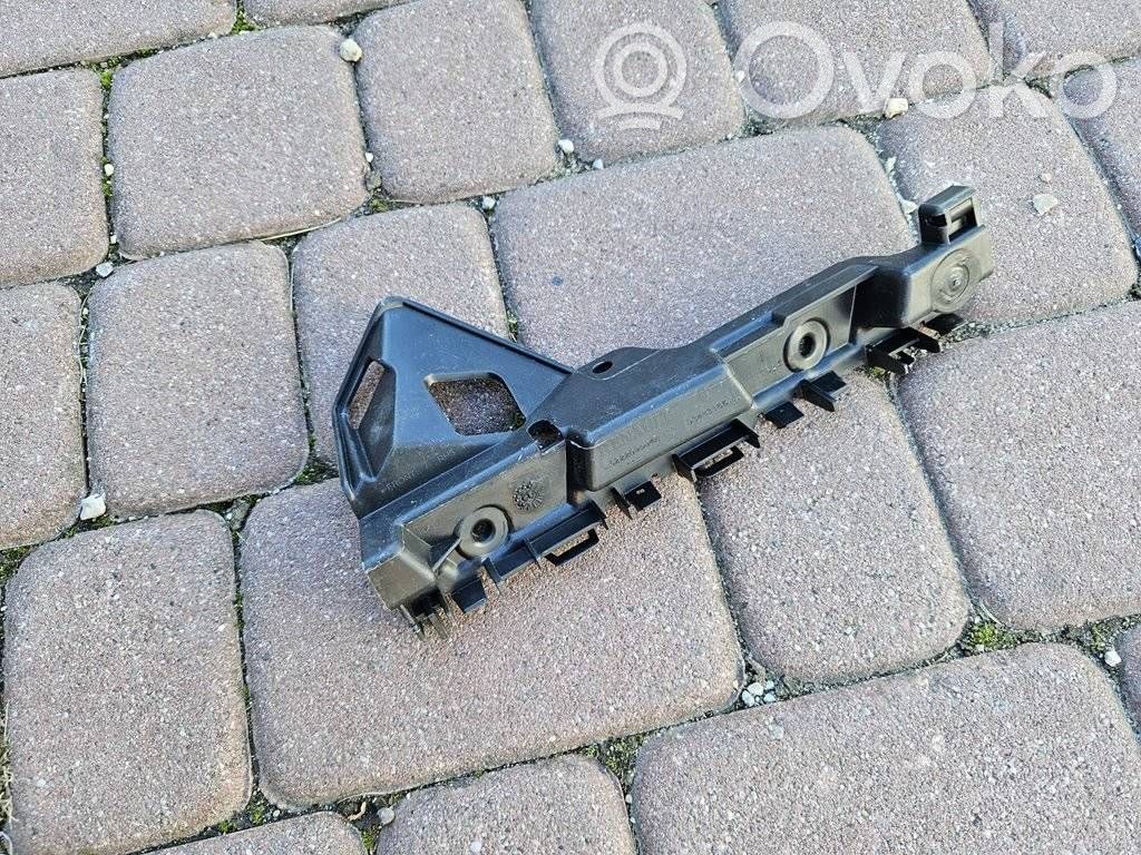 Opel Vivaro Suport montare bară față 