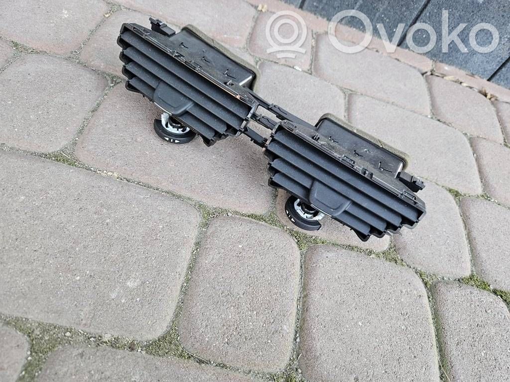 Opel Corsa E Grille d'aération centrale 