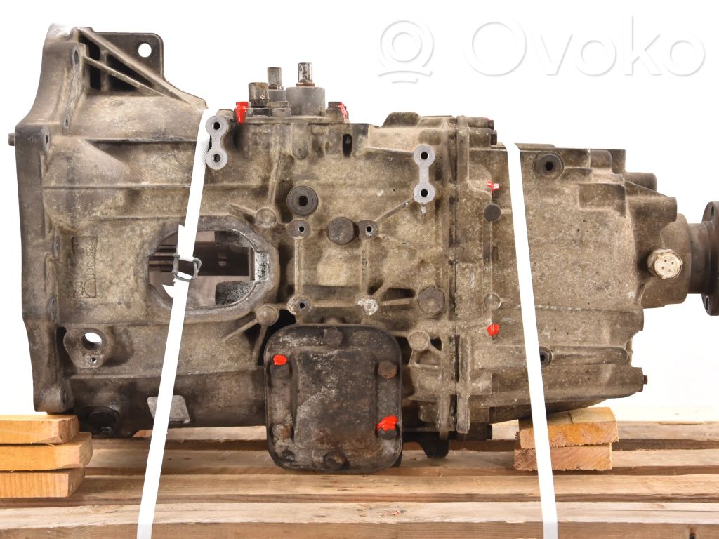 Iveco Daily 3rd gen Manualna 5-biegowa skrzynia biegów 