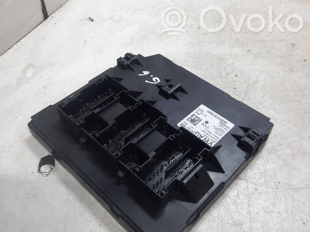 Volkswagen Golf VI Module confort 