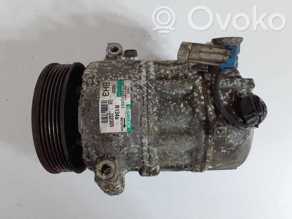 Opel Insignia A Air conditioning (A/C) compressor (pump) 