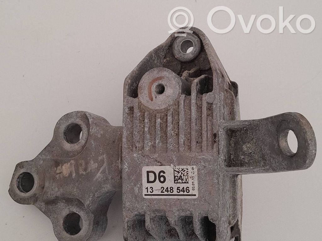 Engine mount bracket   13248546,682064