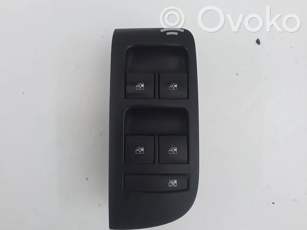 Opel Astra K Electric window control switch 