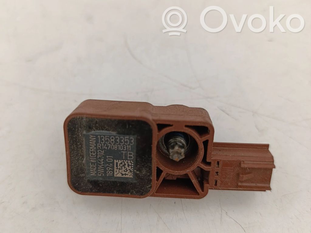 Opel Insignia A Airbag deployment crash/impact sensor 