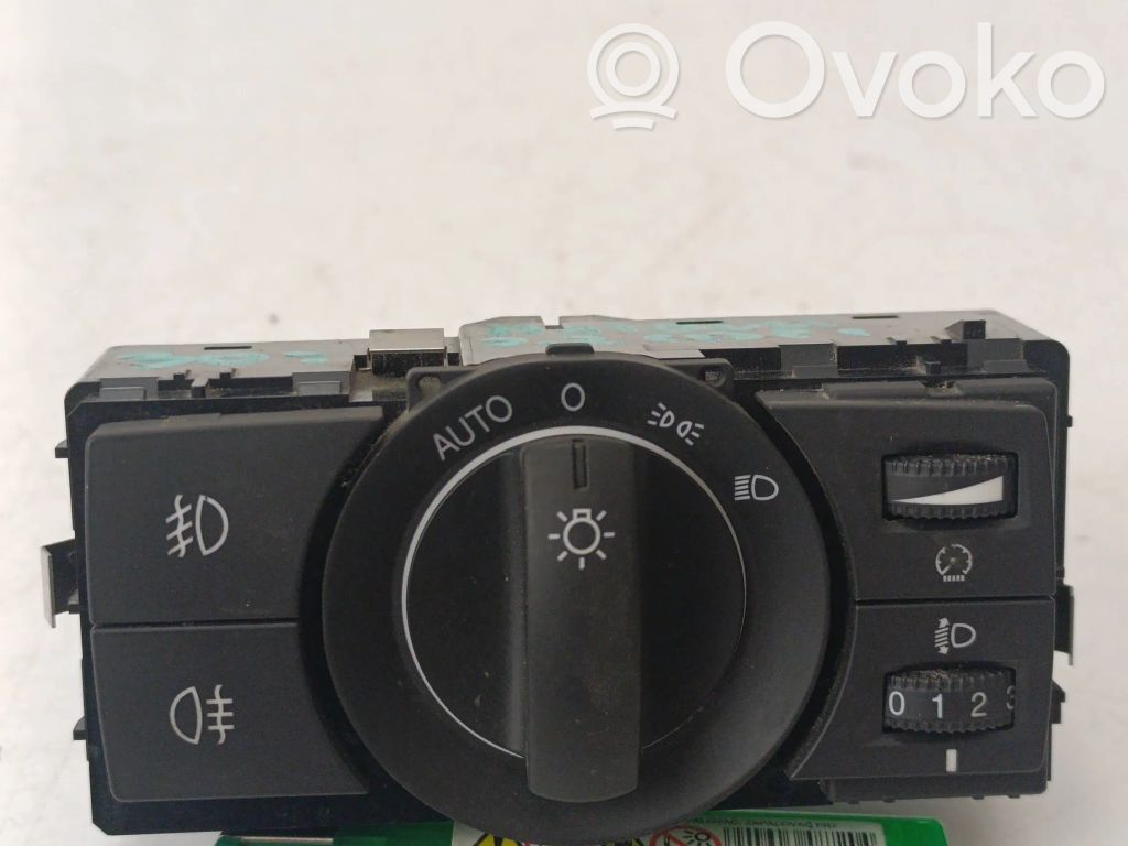 Opel Antara Light switch 